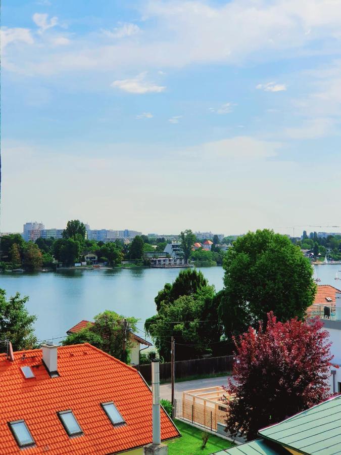 Near Lake Two Bedroom Fully Furnished Apartment Wien Ngoại thất bức ảnh